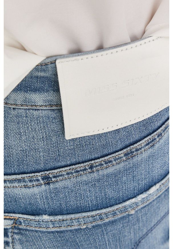 Miss Sixty jeansy damskie high waist. Stan: podwyższony. Kolor: niebieski