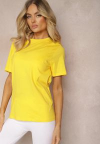Renee - Żółta Bawełniana Koszulka z Krótkim Rękawem Anemila. Okazja: na co dzień, na spotkanie biznesowe, do pracy. Kolor: żółty. Materiał: bawełna. Długość rękawa: krótki rękaw. Długość: krótkie. Styl: biznesowy, klasyczny, elegancki, casual