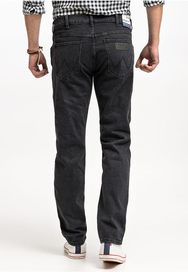 Wrangler - WRANGLER GREENSBORO MĘSKIE SPODNIE JEANSOWE JEANSY DŻINSY FRIDAY FEVER W15QHT47D