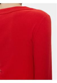 Tommy Jeans Sukienka dzianinowa Tjw Badge Rib Bodycon Ls DW0DW17424 Czerwony Slim Fit. Kolor: czerwony. Materiał: bawełna. Typ sukienki: bodycon