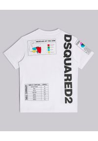 DSQUARED2 KIDS - Biały t-shirt z grafikami 4-16 lat. Kolor: biały. Materiał: bawełna. Długość rękawa: krótki rękaw. Wzór: kolorowy. Sezon: lato. Styl: klasyczny