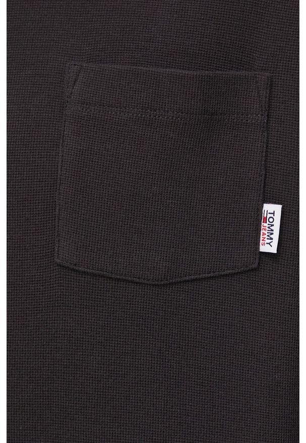 Tommy Jeans Bluza bawełniana męska kolor czarny z kapturem gładka. Okazja: na co dzień. Typ kołnierza: kaptur. Kolor: czarny. Materiał: bawełna. Wzór: gładki. Styl: casual