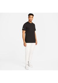Koszulka sportowa męska Nike Park 20 M Tee. Kolor: czarny. Długość rękawa: krótki rękaw. Długość: krótkie. Sport: fitness