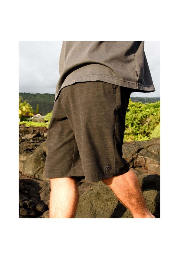 Krótkie buty Billabong Crossfire Mid asfaltowe. Kolor: zielony. Długość: krótkie