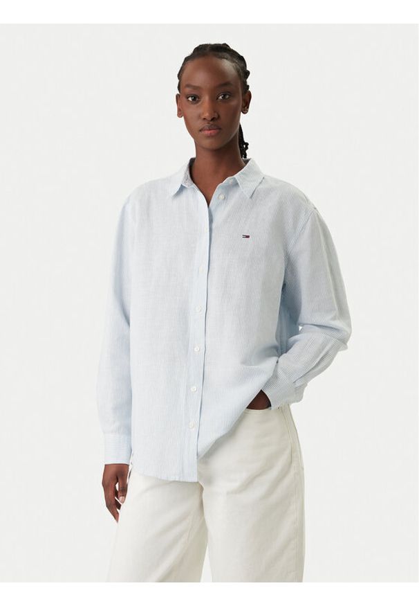 Tommy Jeans Koszula DW0DW22209 Błękitny Relaxed Fit. Kolor: niebieski. Materiał: len