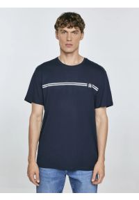 Big-Star - Koszulka męska z nadrukiem granatowa Misser 403. Okazja: na co dzień. Kolor: niebieski. Materiał: bawełna, skóra, jeans. Wzór: nadruk. Styl: casual