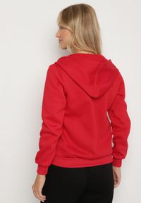 Born2be - Czerwona Rozpinana Bluza z Kapturem Bawełną i Sznurkami Viltara. Okazja: na co dzień. Typ kołnierza: kaptur. Kolor: czerwony. Materiał: bawełna. Styl: casual #4