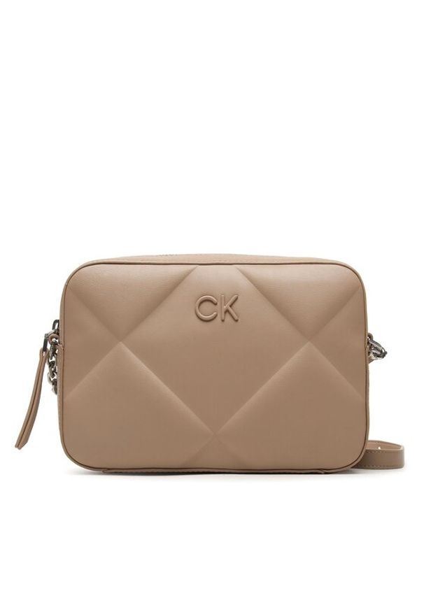 Calvin Klein Torebka Re-Lock Quilt Camera Bag K60K610767 Beżowy. Kolor: beżowy. Materiał: skórzane