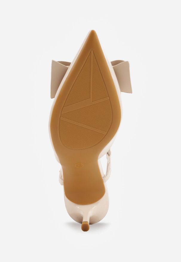 Born2be - Beżowe Eleganckie Szpilki VICES z Ozdobną Kokardą Adrelena. Nosek buta: szpiczasty. Zapięcie: sprzączka. Kolor: beżowy. Wzór: aplikacja. Materiał: skóra, lakier. Sezon: lato. Obcas: na szpilce. Styl: elegancki. Wysokość obcasa: średni