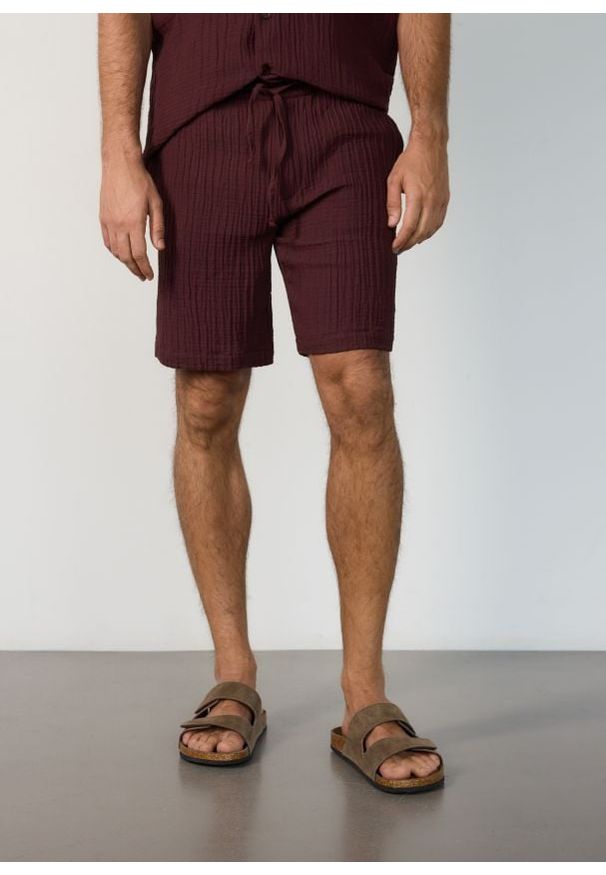 Reserved - Muślinowe szorty - bordowy. Kolor: czerwony