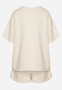 Born2be - Beżowy Komplet Oversize z Wiskozą T-shirt i Szorty z Nadrukiem Liravella. Kolor: beżowy. Materiał: wiskoza. Wzór: nadruk #4
