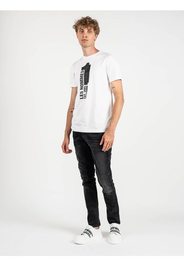 Les Hommes T-shirt | LLT205 721P | Round Neck T-Shirt | Mężczyzna | Biały. Okazja: na co dzień. Kolor: biały. Materiał: bawełna. Wzór: nadruk. Styl: casual