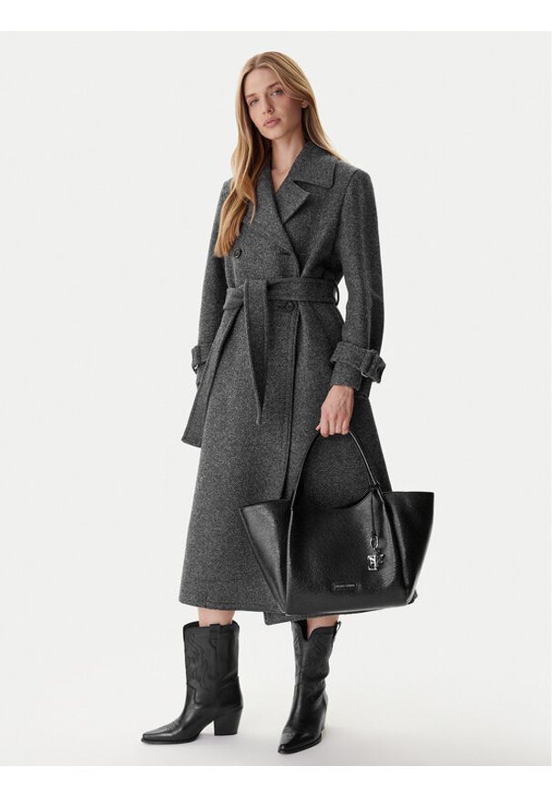 Emporio Armani Torebka EW001009 AF17283 UC001 Czarny. Kolor: czarny. Materiał: skórzane