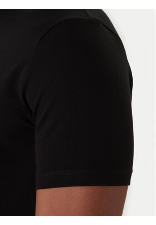 Karl Lagerfeld - KARL LAGERFELD T-Shirt 755040 561221 Czarny Regular Fit. Typ kołnierza: dekolt w karo. Kolor: czarny. Materiał: bawełna