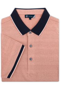 Lanieri Fashion - Męska przewiewna koszulka polo - łososiowa KP22. Typ kołnierza: polo. Kolor: różowy. Materiał: bawełna, poliester, materiał. Długość: krótkie. Wzór: kolorowy, kratka #1