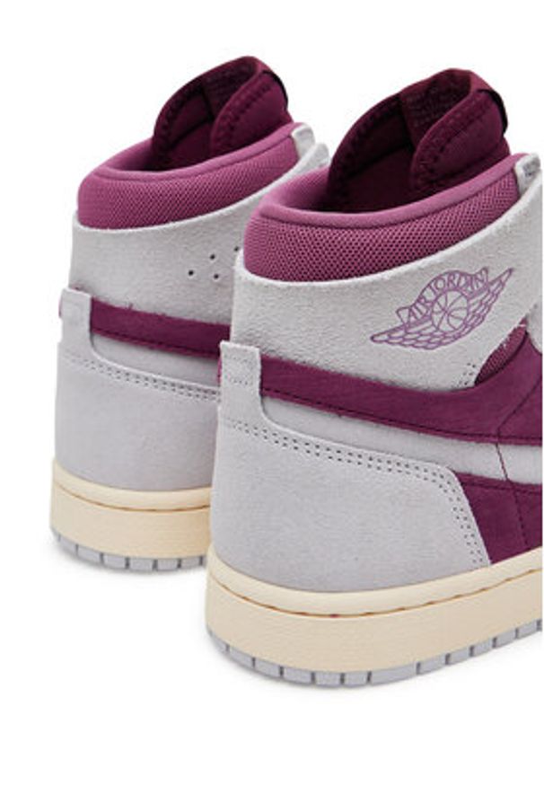 Nike Sneakersy Air Jordan 1 Zm Air Cmft 2 DV1305 600 Szary. Kolor: szary. Materiał: skóra, zamsz. Model: Nike Air Jordan