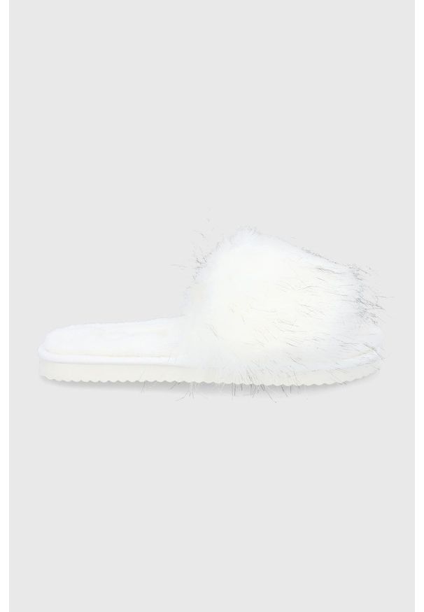 Flip*Flop Kapcie kolor biały. Kolor: biały. Materiał: guma, materiał. Wzór: gładki