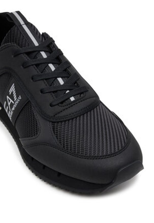 EA7 Emporio Armani Sneakersy X8X185 XR175 U460 Czarny. Kolor: czarny. Materiał: materiał