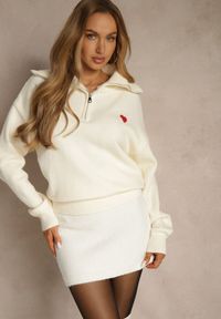 Renee - Biały Sweter z Wełną Wiskozą i Bawełną z Sercem Monisella. Kolor: biały. Materiał: wełna, bawełna, wiskoza #4