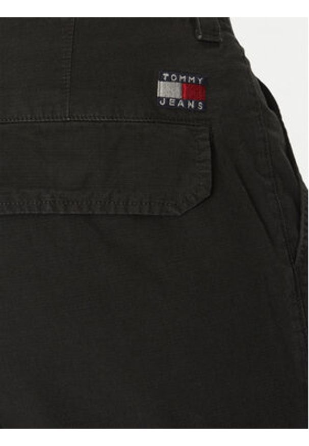 Tommy Jeans Joggery Ryan DM0DM20284 Czarny Regular Fit. Kolor: czarny. Materiał: bawełna
