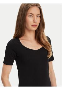 United Colors of Benetton - United Colors Of Benetton T-Shirt 3FJHD401P Czarny Slim Fit. Kolor: czarny. Materiał: bawełna #5