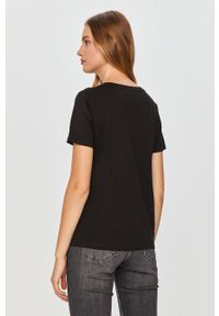 Calvin Klein - T-shirt. Okazja: na co dzień. Kolor: czarny. Materiał: bawełna, dzianina. Wzór: gładki, aplikacja. Styl: casual #3