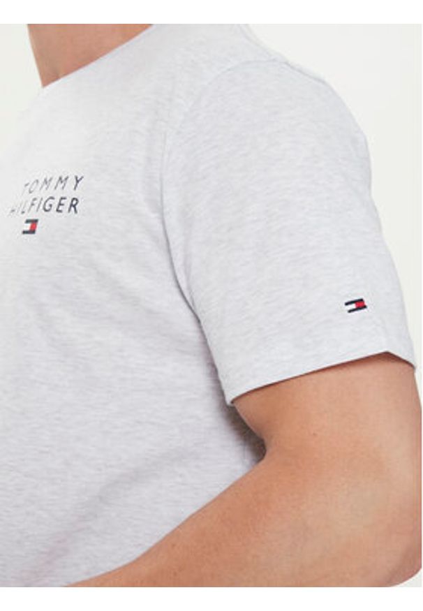 TOMMY HILFIGER - Tommy Hilfiger T-Shirt Logo UM0UM02916 Szary Regular Fit. Kolor: szary. Materiał: bawełna