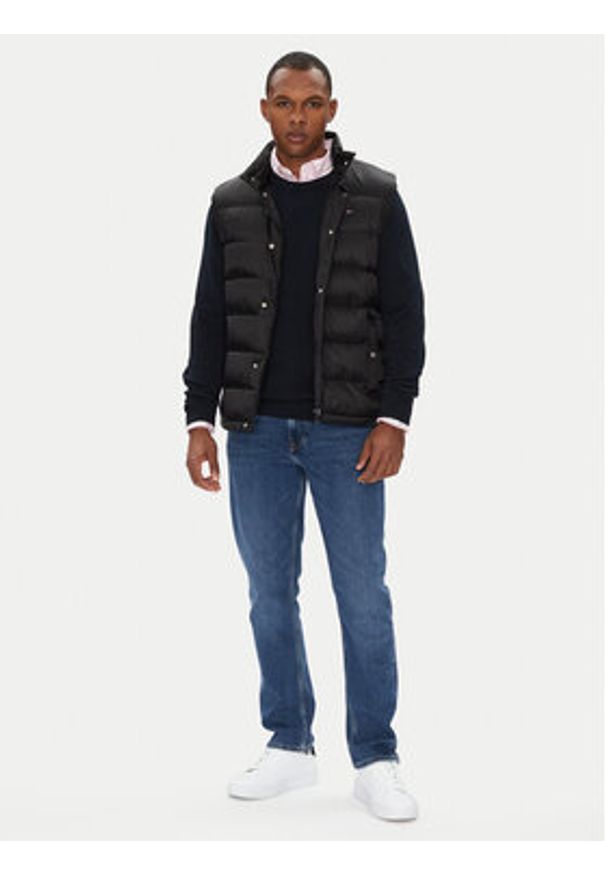 Tommy Jeans Kamizelka DM0DM21777 Czarny Regular Fit. Kolor: czarny. Materiał: syntetyk