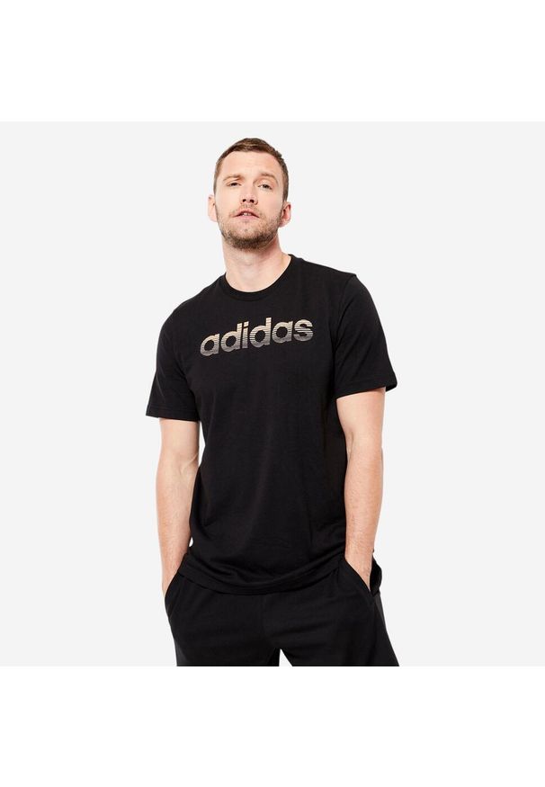 Adidas - Koszulka z krótkim rękawem męska ADIDAS Gym & Pilates. Materiał: bawełna, włókno, materiał. Długość rękawa: krótki rękaw. Długość: krótkie. Sport: joga i pilates