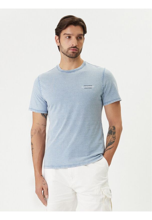 Guess Jeans T-Shirt M6GI55 KCTG1 Niebieski Slim Fit. Kolor: niebieski. Materiał: bawełna