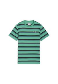 Puma - Młodzieżowa koszulka Essentials w paski PUMA. Kolor: zielony. Wzór: paski. Sport: fitness #1