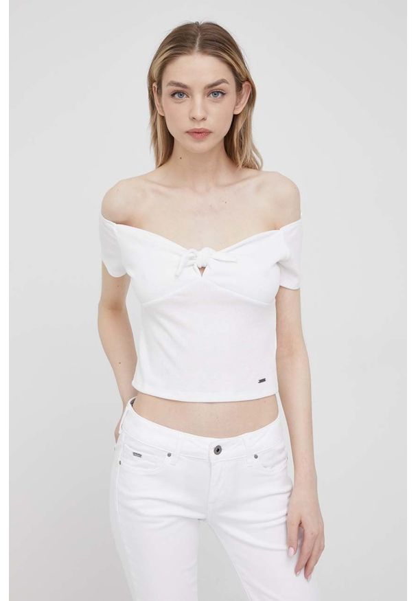 Pepe Jeans bluzka BETH damska kolor biały gładka. Kolor: biały. Materiał: materiał. Długość rękawa: krótki rękaw. Długość: krótkie. Wzór: gładki