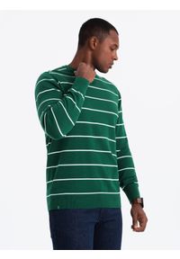 Ombre Clothing - Casualowy sweter męski w poziome paski – zielony V4 - Rozmiar: XXL. Okazja: na co dzień. Kolor: zielony. Materiał: nylon, włókno, materiał, bawełna. Wzór: paski. Styl: casual #5