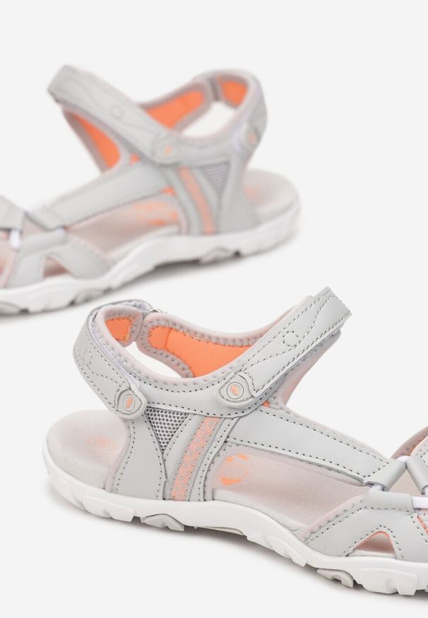 Born2be - Szaro-Pomarańczowe Sandały Sofranos. Zapięcie: rzepy. Kolor: szary. Materiał: skóra ekologiczna. Wzór: paski. Obcas: na płaskiej podeszwie. Styl: elegancki