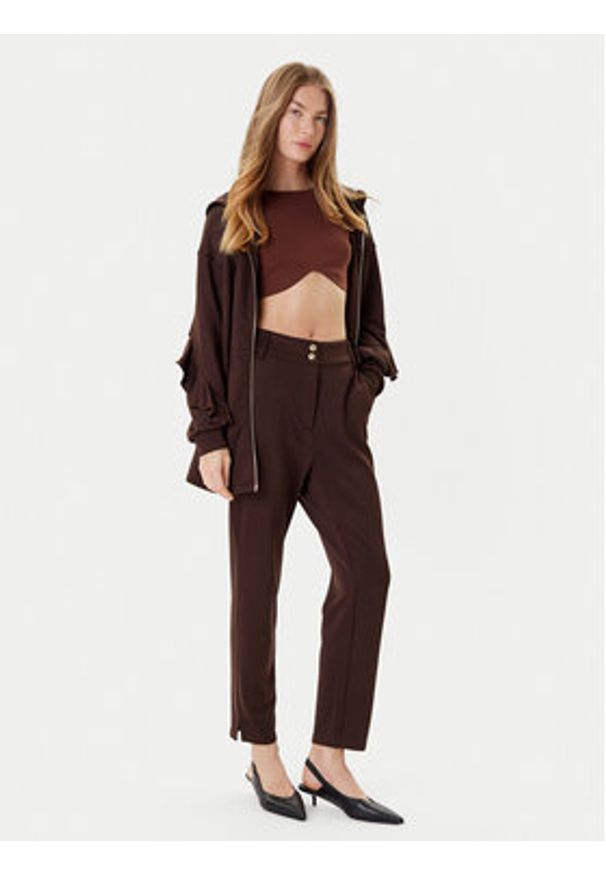 Liu Jo Sport Spodnie materiałowe TF5106 F0778 Brązowy Regular Fit. Kolor: brązowy. Materiał: wiskoza. Styl: sportowy
