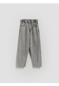 Reserved - Jeansy baggy high waist - jasnoszary. Stan: podwyższony. Kolor: szary