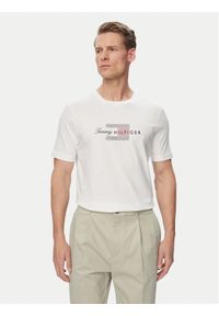 TOMMY HILFIGER - Tommy Hilfiger T-Shirt MW0MW43226 Biały Regular Fit. Kolor: biały. Materiał: bawełna #1