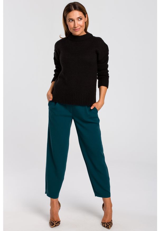 e-margeritka - Sweter wkładany przez głowę czarny - s/m. Kolor: czarny. Materiał: poliester, wełna, materiał. Długość: krótkie. Wzór: ze splotem. Styl: elegancki, klasyczny