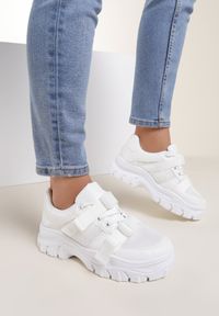 Renee - Białe Sneakersy Thosixia. Kolor: biały #1