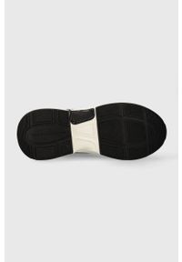TOMMY HILFIGER - Tommy Hilfiger sneakersy skórzane CHUNKY QUILTED MONO RUNNER kolor czarny FW0FW07646. Nosek buta: okrągły. Zapięcie: sznurówki. Kolor: czarny. Materiał: skóra. Obcas: na platformie #5