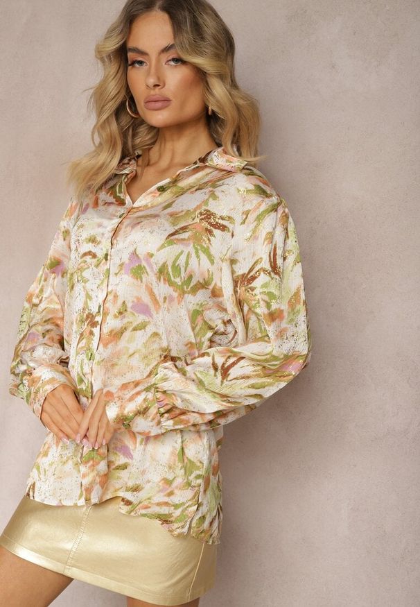 Renee - Beżowo-Zielona Koszula z Guzikami i Nadrukiem z Metalicznym Połyskiem Crimalia. Okazja: na co dzień. Kolor: beżowy. Materiał: jeans. Wzór: nadruk. Sezon: wiosna. Styl: casual