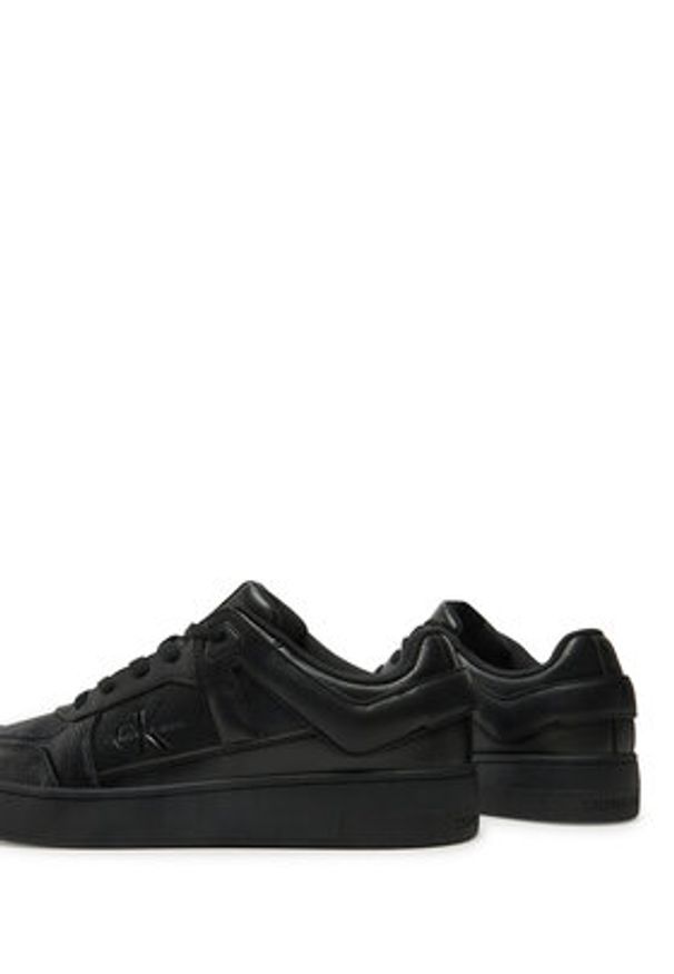 Calvin Klein Jeans Sneakersy Basket Cup Low Laceup Tumbled YM0YM01150 Czarny. Kolor: czarny. Materiał: skóra