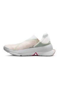 Buty Nike Go FlyEase U CW5883-102 białe. Nosek buta: otwarty. Kolor: biały. Materiał: guma, syntetyk #3