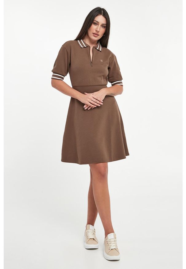 Armani Exchange - Sukienka polo mini ARMANI EXCHANGE. Typ kołnierza: polo. Długość: mini