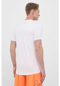 Under Armour t-shirt treningowy kolor biały gładki 1361683-001. Kolor: biały. Materiał: skóra, materiał. Wzór: gładki #2