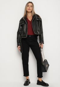 Born2be - Czarne Casualowe Jeansy o Kroju Mom Fit Arettia. Okazja: na co dzień. Stan: podwyższony. Kolor: czarny. Styl: casual #3