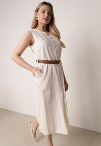 Born2be - Beżowa Taliowana Sukienka z Bawełną i Wiskozą Ozdobiona Paskiem Luven. Okazja: na co dzień. Kolor: beżowy. Materiał: wiskoza, bawełna. Wzór: aplikacja. Typ sukienki: proste. Styl: casual, elegancki #3