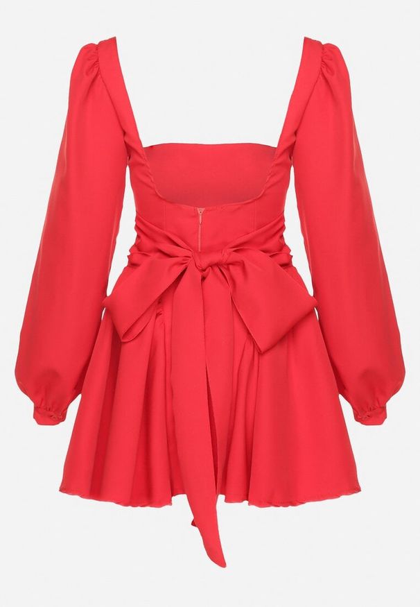 Born2be - Czerwona Sukienka Rozkloszowana z Gorsetową Górą i Materiałowym Paskiem na Tyle Enadil. Okazja: na co dzień. Typ kołnierza: dekolt gorset. Kolor: czerwony. Materiał: materiał. Typ sukienki: gorsetowe. Styl: casual