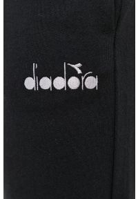 Diadora Spodnie męskie kolor czarny gładkie. Kolor: czarny. Materiał: bawełna. Wzór: gładki #4