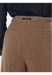 Pepe Jeans Spodnie materiałowe Dolly PL211772 Beżowy Straight Fit. Kolor: beżowy. Materiał: syntetyk